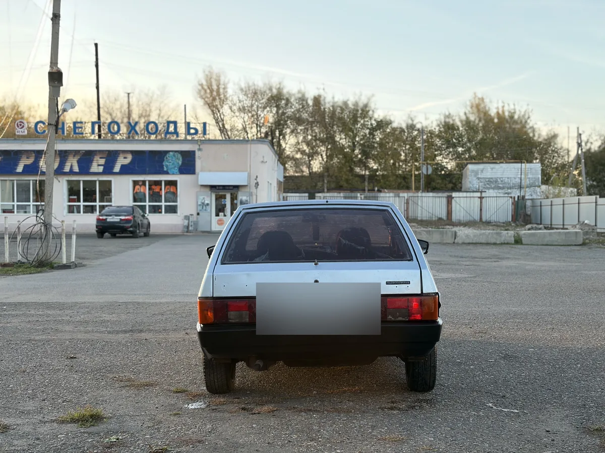Lada (ВАЗ) 2109, 2001