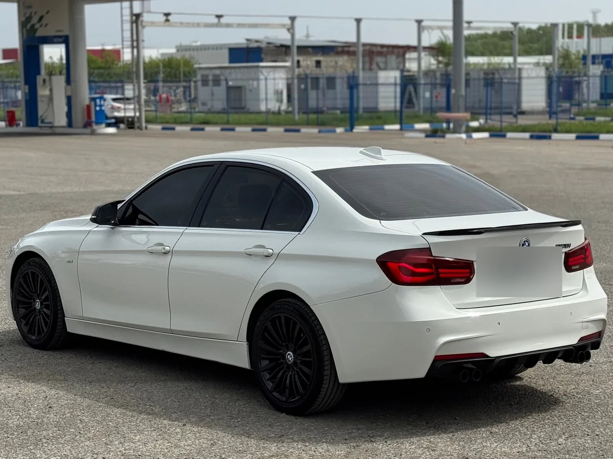 BMW 3 серии VI (F3x), 2012
