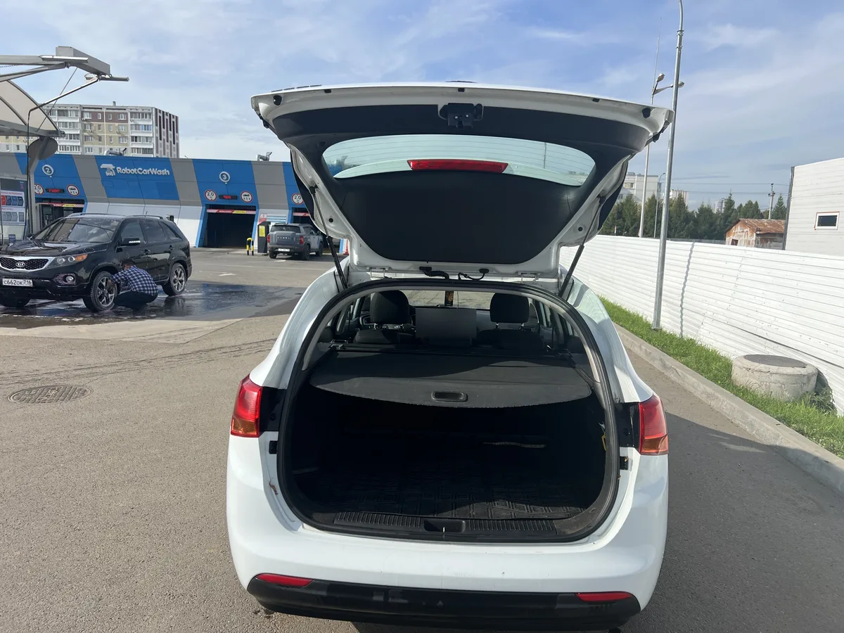 Kia Ceed II, 2015