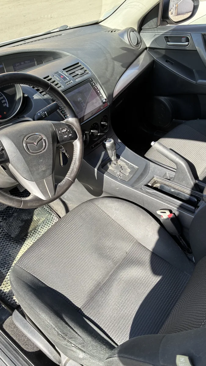 Mazda 3 II (BL) Рестайлинг, 2013