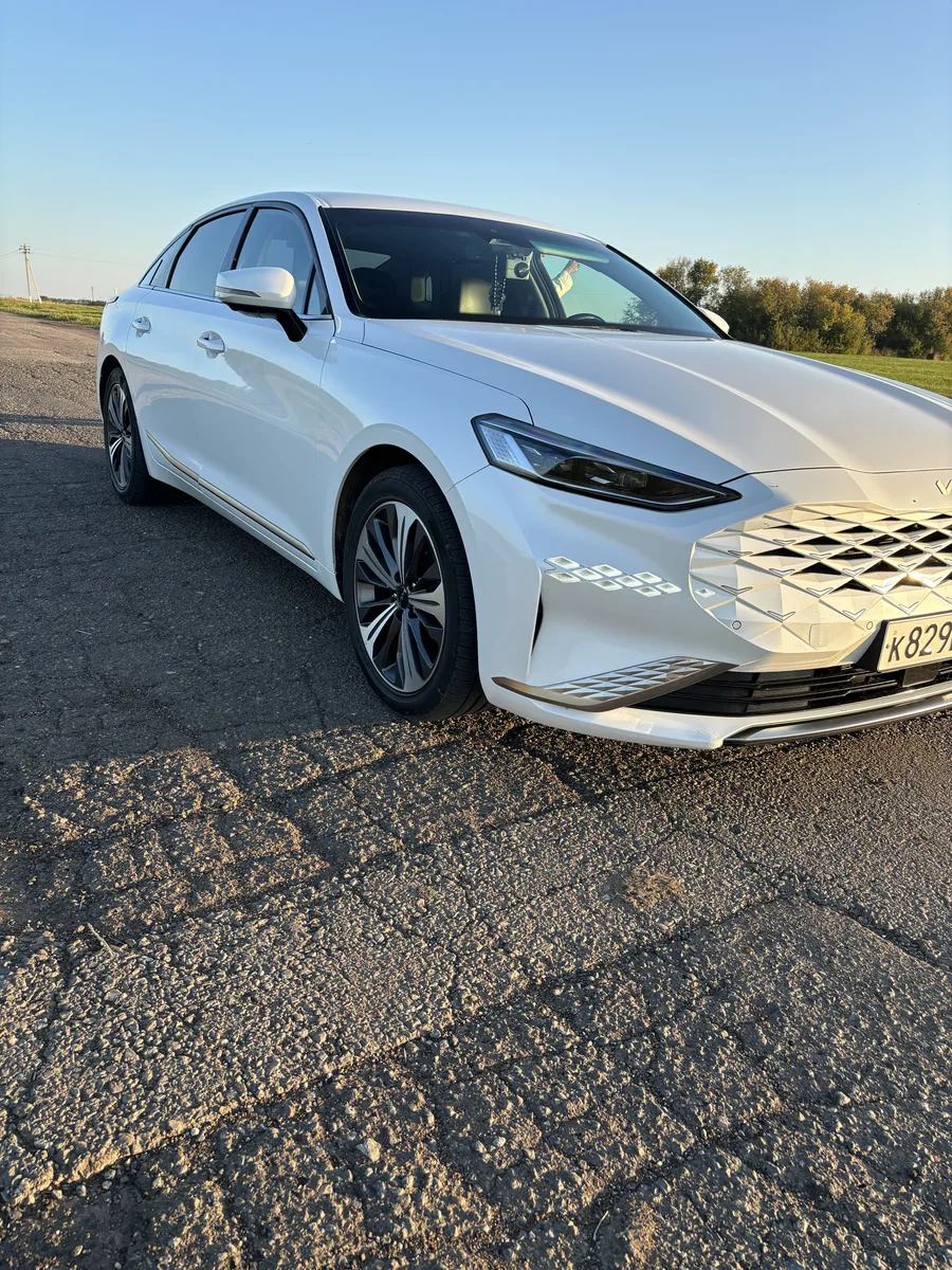 Kia K8 I, 2021